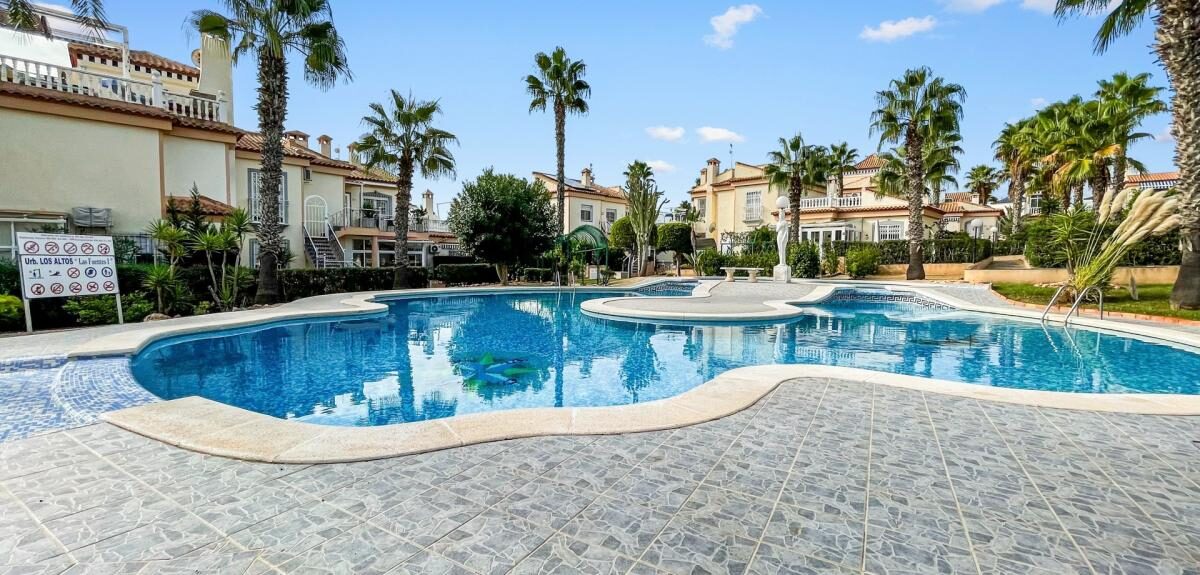 Апартаменти з 2 спальнями, 75м² в Оріуела, Іспанія [ID: 0152-635053]