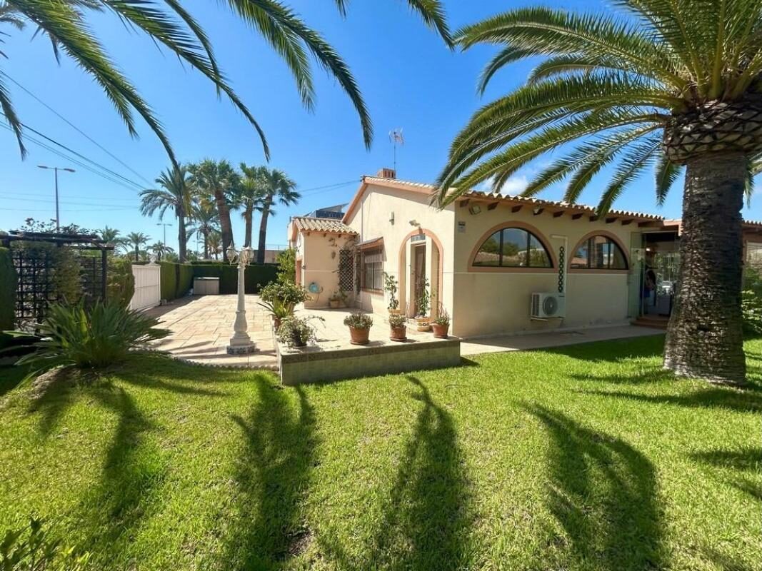 Willa z 3 sypialniami, 141m² w orihuela, Hiszpania [ID: 0152-619010]