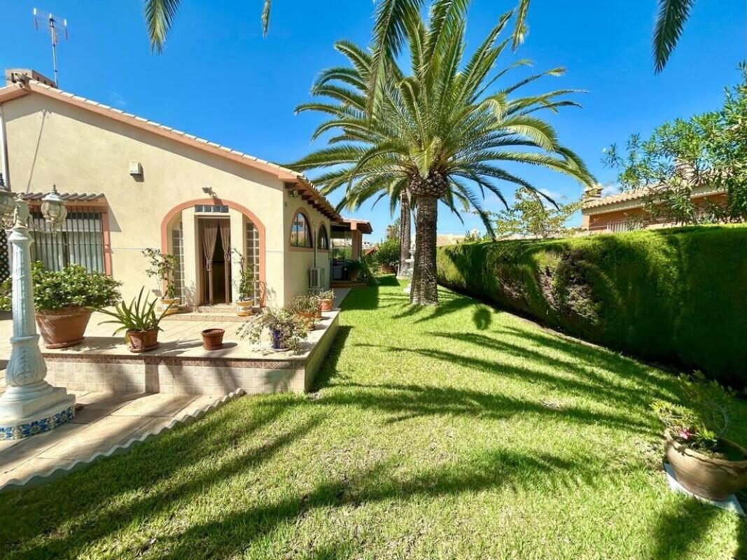 Willa z 3 sypialniami, 141m² w orihuela, Hiszpania [ID: 0152-619010]