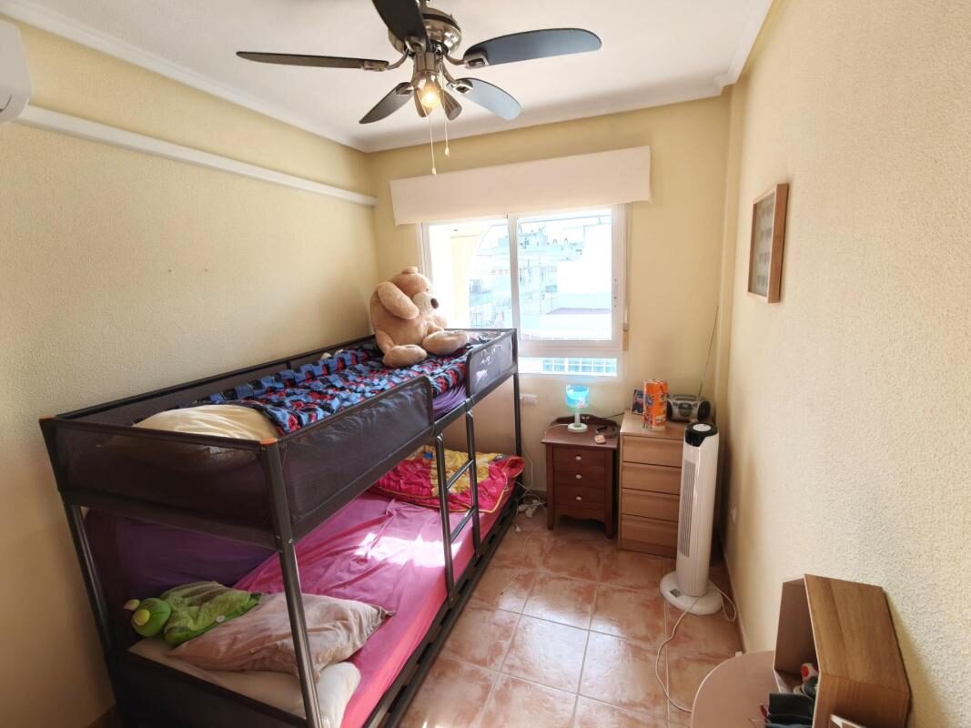 Apartamenty z 2 sypialniami, 74m² w Torrevieja, Hiszpania [ID: 0152-605722]