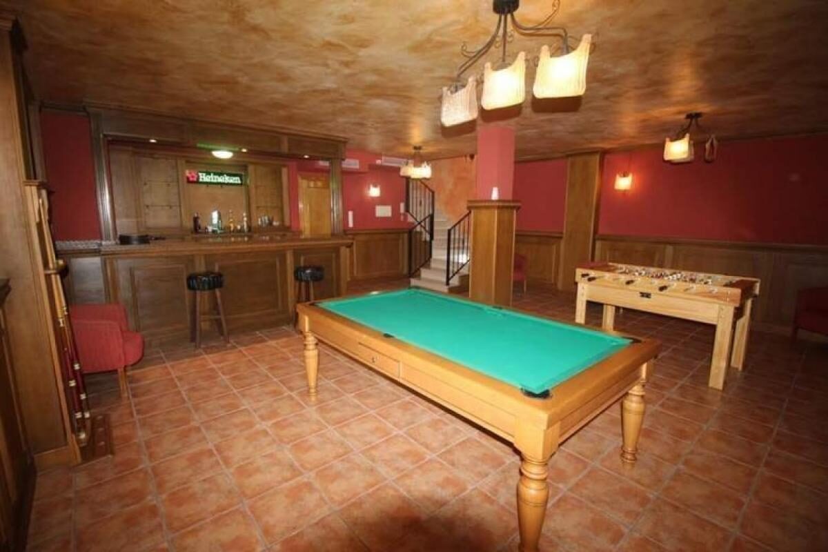 Willa z 6 sypialniami, 350m² w Torrevieja, Hiszpania [ID: 0152-605719]