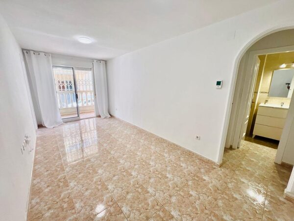 Apartamenty w Torrevieja, Hiszpania, 60m² - obraz 10