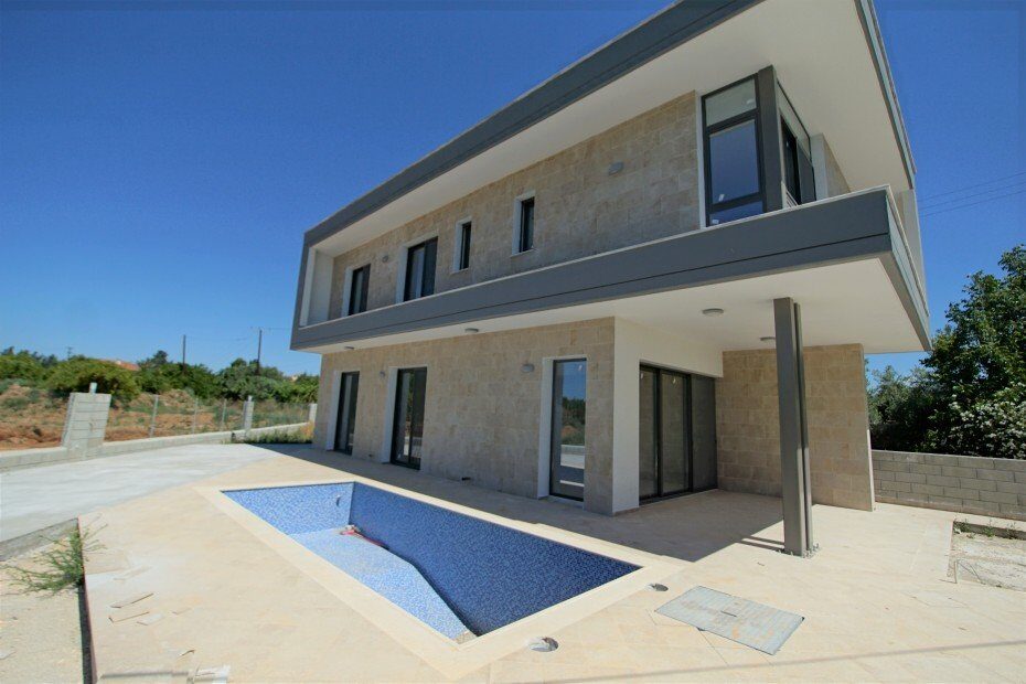 Willa z 3 sypialniami, 153.00m² w Trachoni, Cypr [ID: 0602-2140]