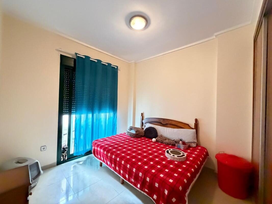 Бунгало з 2 спальнями, 75м² в Рохалес, Іспанія [ID: 0152-639306]