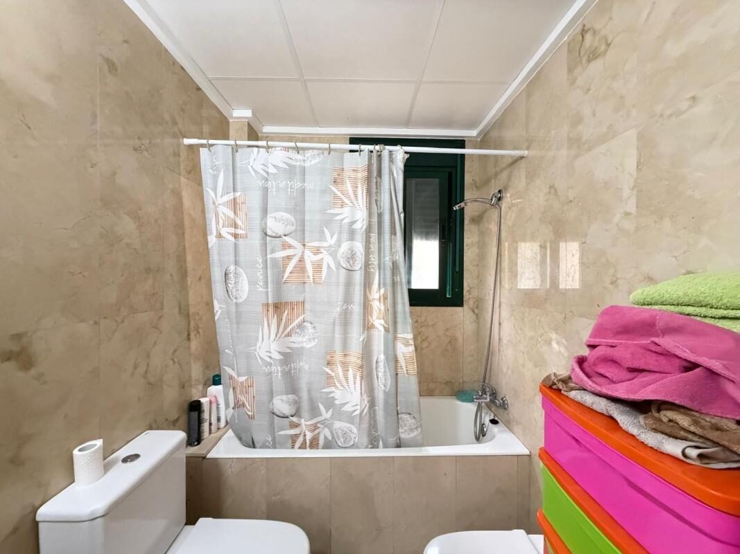 Бунгало з 2 спальнями, 75м² в Рохалес, Іспанія [ID: 0152-639306]