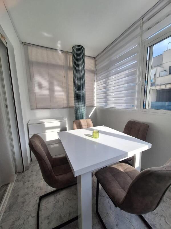 Апартаменти з 1 спальнею, 60м² в Торрев'єха, Іспанія [ID: 0152-638610]