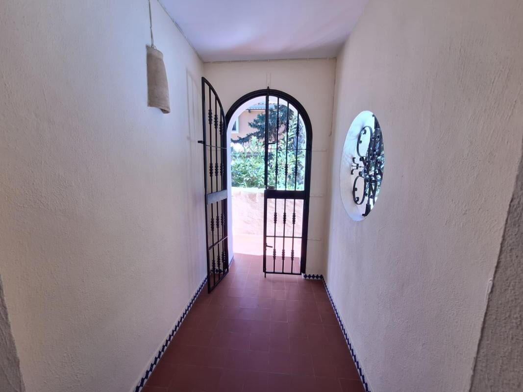 Апартаменти з 2 спальнями, 160м² в Торрев'єха, Іспанія [ID: 0152-635698]