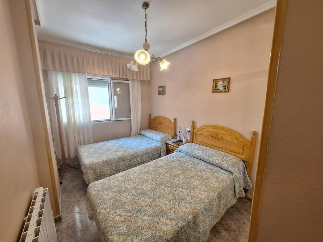 Апартаменти з 2 спальнями, 84м² в Торрев'єха, Іспанія [ID: 0152-634220]