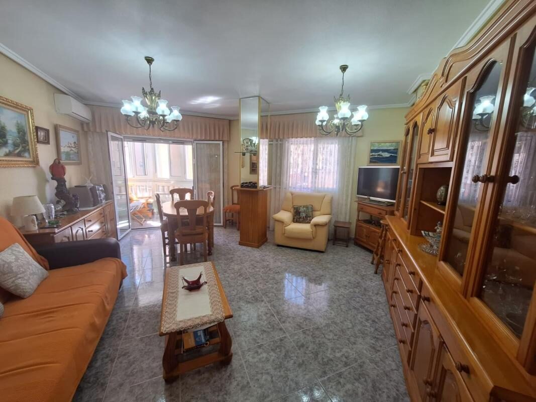 Апартаменти з 2 спальнями, 84м² в Торрев'єха, Іспанія [ID: 0152-634220]