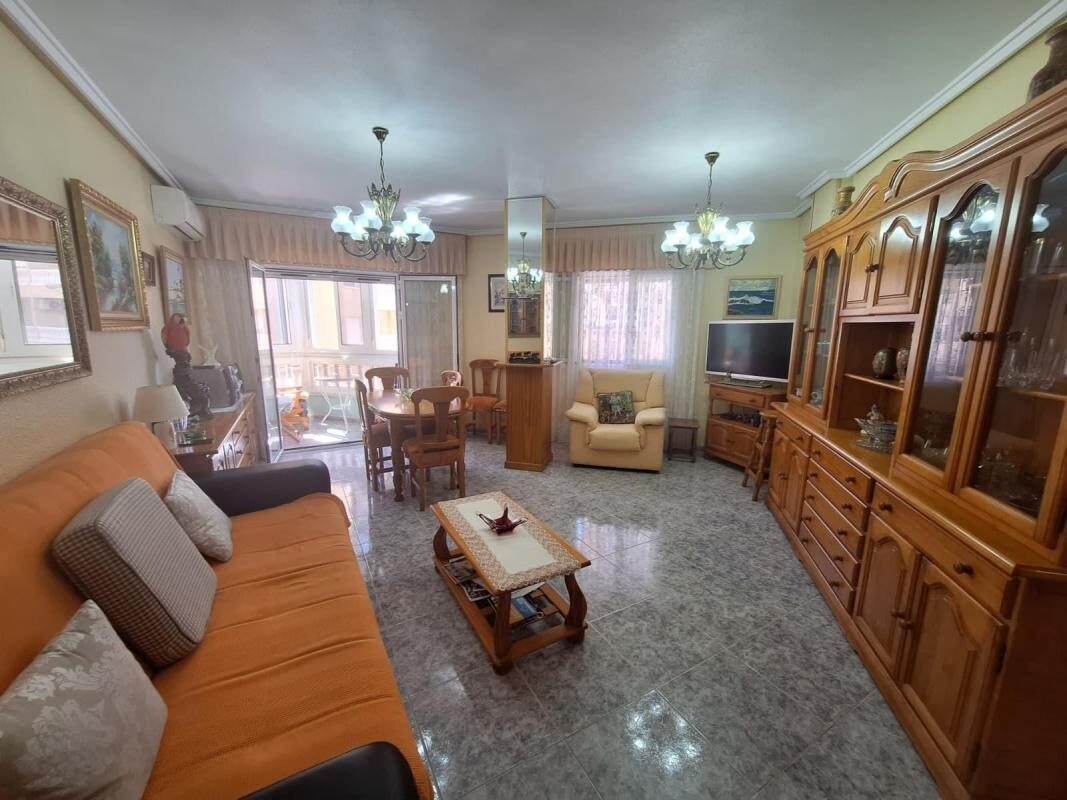Апартаменти з 2 спальнями, 84м² в Торрев'єха, Іспанія [ID: 0152-634220]