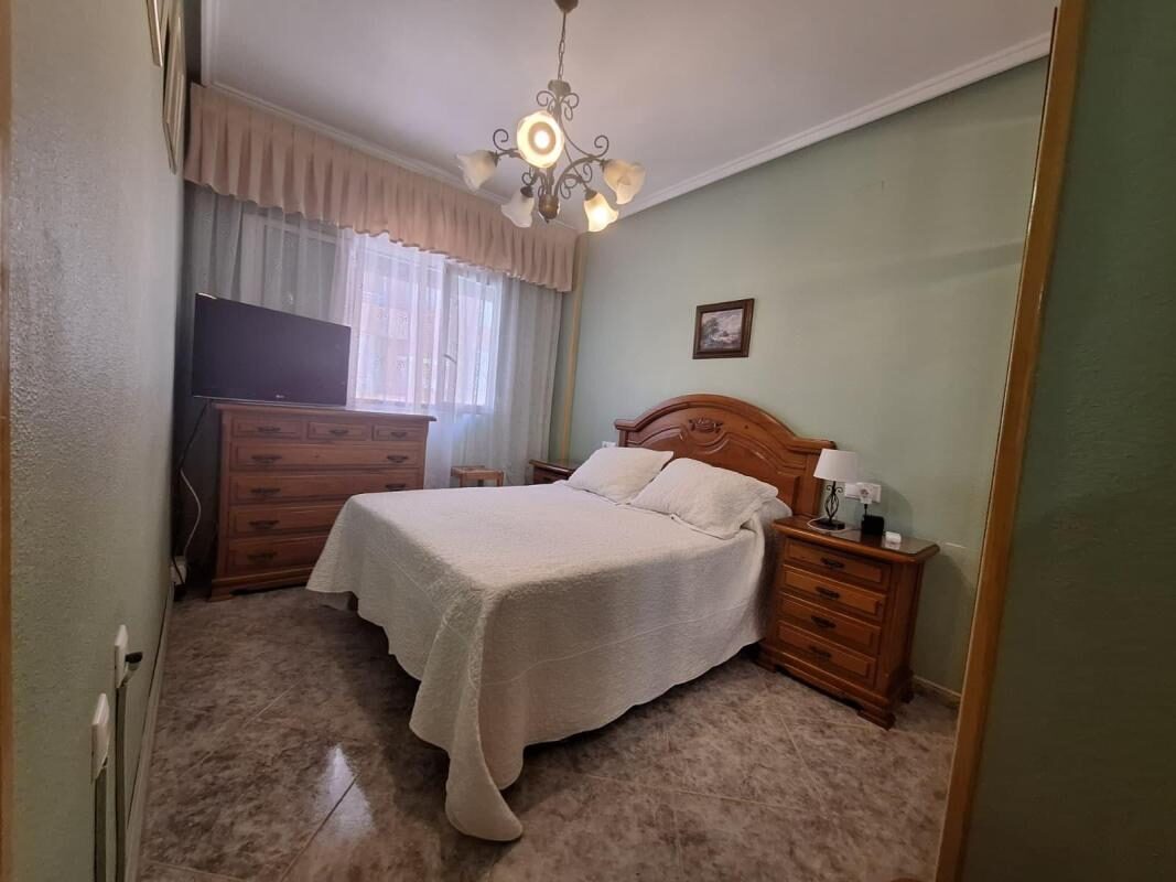 Апартаменти з 2 спальнями, 84м² в Торрев'єха, Іспанія [ID: 0152-634220]