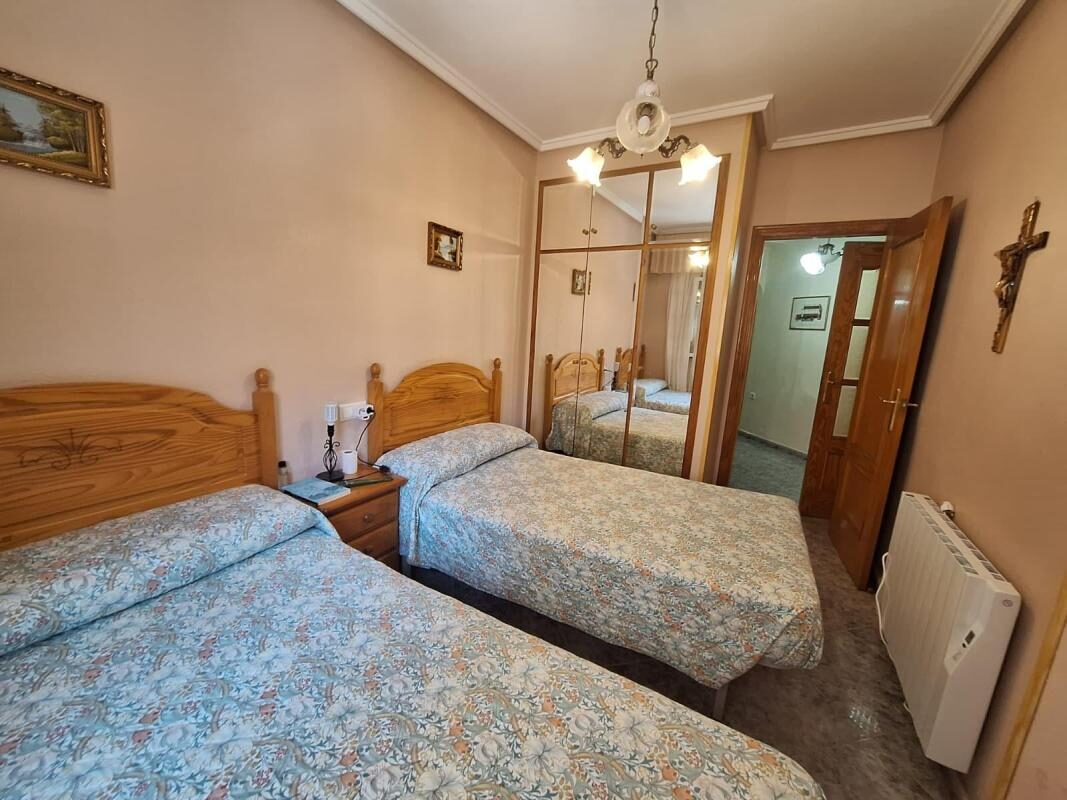 Апартаменти з 2 спальнями, 84м² в Торрев'єха, Іспанія [ID: 0152-634220]
