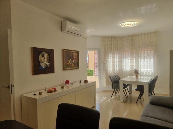 Апартаменти в Торрев'єха, Іспанія, 65м² - зображення 2