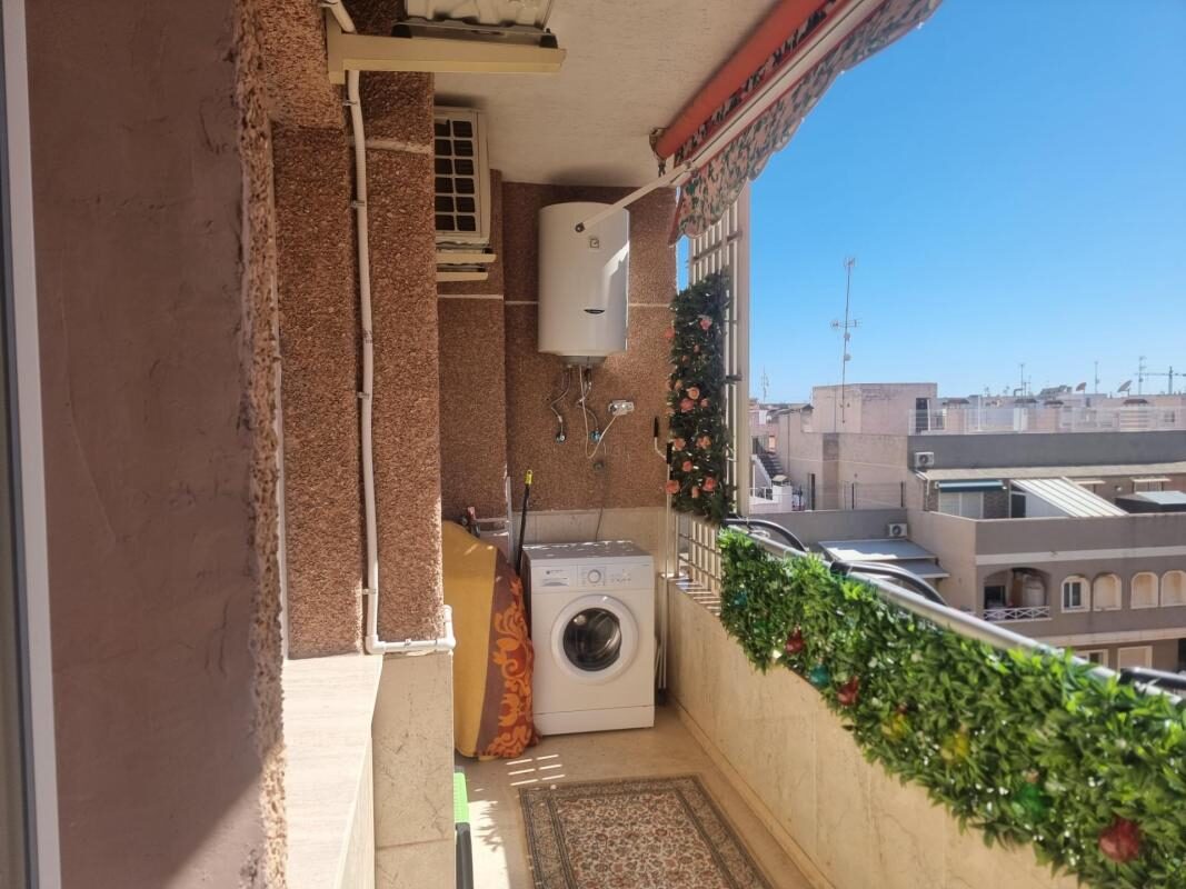 Апартаменти з 1 спальнею, 65м² в Торрев'єха, Іспанія [ID: 0152-605051]