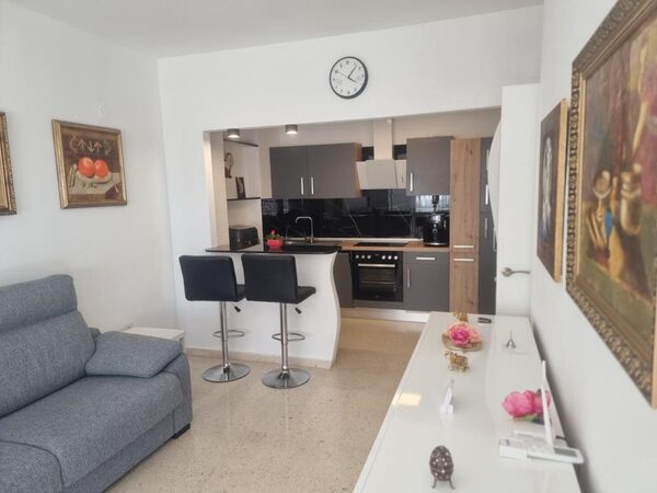 Апартаменти в Торрев'єха, Іспанія, 65м²
