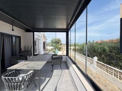 Villa with 4 bedrooms, 103m² in Punta Prima, Spain [ID: 0150-LS-1310]