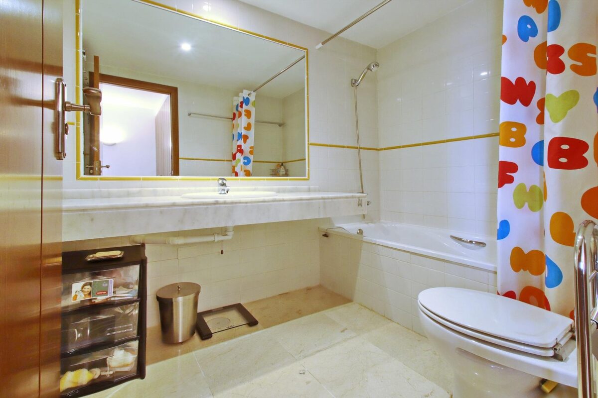 Apartments with 2 bedrooms, 86m² in Punta Prima, Spain [ID: 0150-LS-1910]