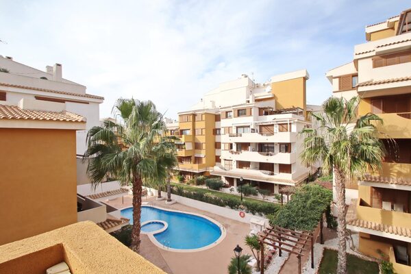 Apartamenty w Punta Prima, Hiszpania, 86m² - obraz 20
