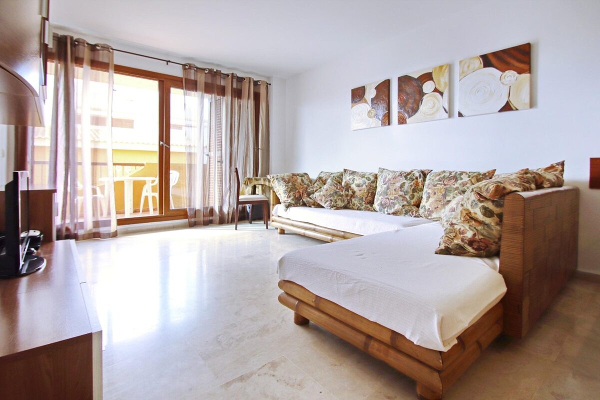 Apartments with 2 bedrooms, 86m² in Punta Prima, Spain [ID: 0150-LS-1910]