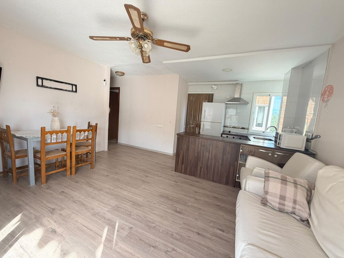 Apartments with 3 bedrooms, 83m² in Punta Prima, Spain [ID: 0150-LS-2210]
