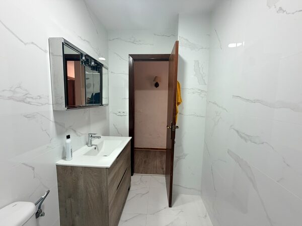 Apartamenty w Punta Prima, Hiszpania, 83m² - obraz 17