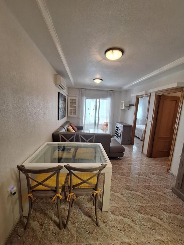 Apartamenty z 1 sypialnią, 55m² w Torrevieja, Hiszpania [ID: 0152-649499]