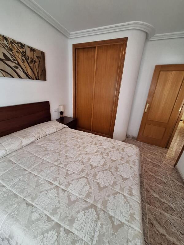 Apartamenty z 1 sypialnią, 55m² w Torrevieja, Hiszpania [ID: 0152-649499]