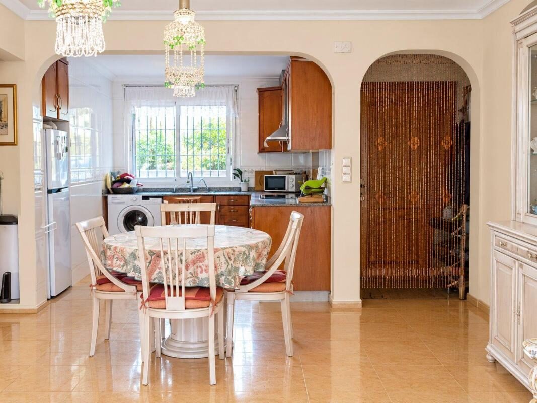 Bungalow z 2 sypialniami, 90m² w Orihuela, Hiszpania [ID: 0152-646972]