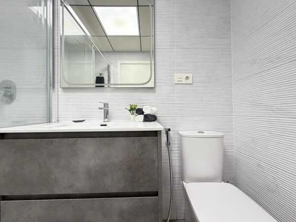 Apartamenty w Torrevieja, Hiszpania, 60m² - obraz 26