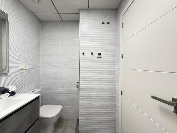 Apartamenty w Torrevieja, Hiszpania, 60m² - obraz 24