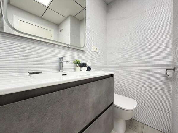 Apartamenty w Torrevieja, Hiszpania, 60m² - obraz 25
