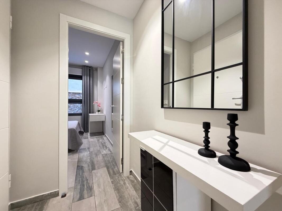 Апартаменти з 1 спальнею, 60м² в Торрев'єха, Іспанія [ID: 0152-646100]