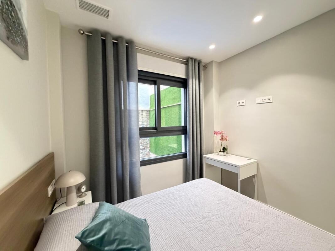 Апартаменти з 1 спальнею, 60м² в Торрев'єха, Іспанія [ID: 0152-646100]