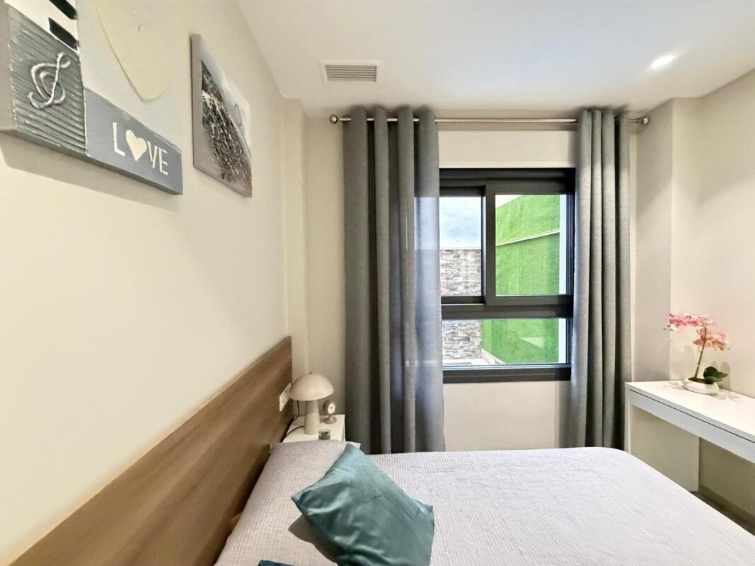 Апартаменти з 1 спальнею, 60м² в Торрев'єха, Іспанія [ID: 0152-646100]
