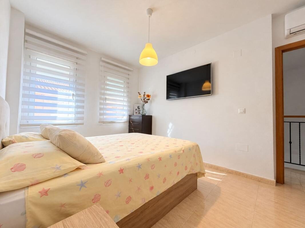 Houses with 3 bedrooms, 168m² in Daya Nueva, Spain [ID: 0152-646045]