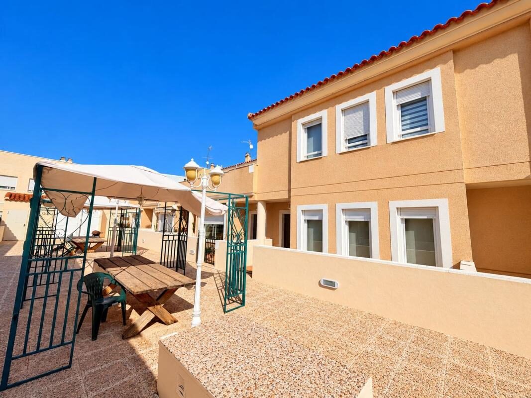 Houses with 3 bedrooms, 168m² in Daya Nueva, Spain [ID: 0152-646045]