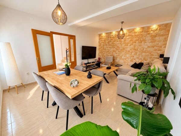 Domy w Daya Nueva, Hiszpania, 168m² - obraz 3
