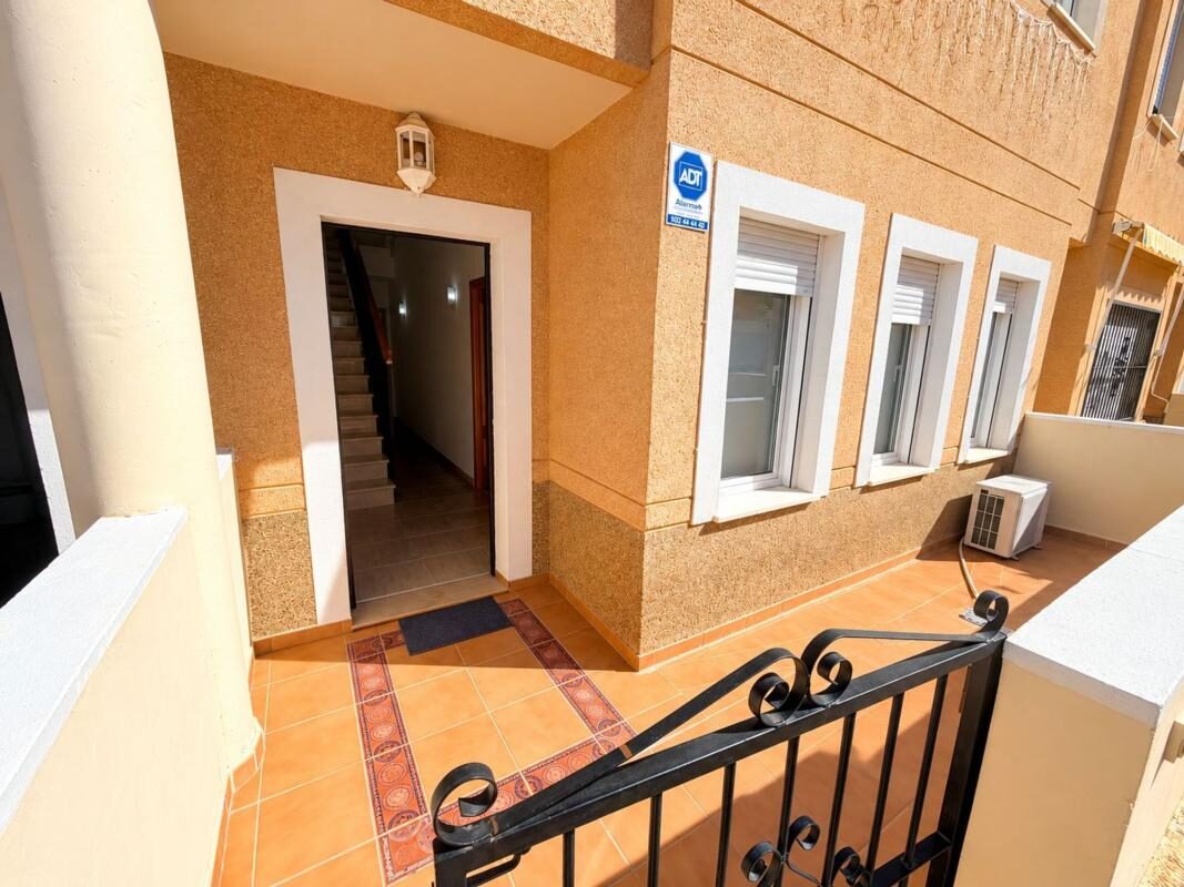 Houses with 3 bedrooms, 168m² in Daya Nueva, Spain [ID: 0152-646045]