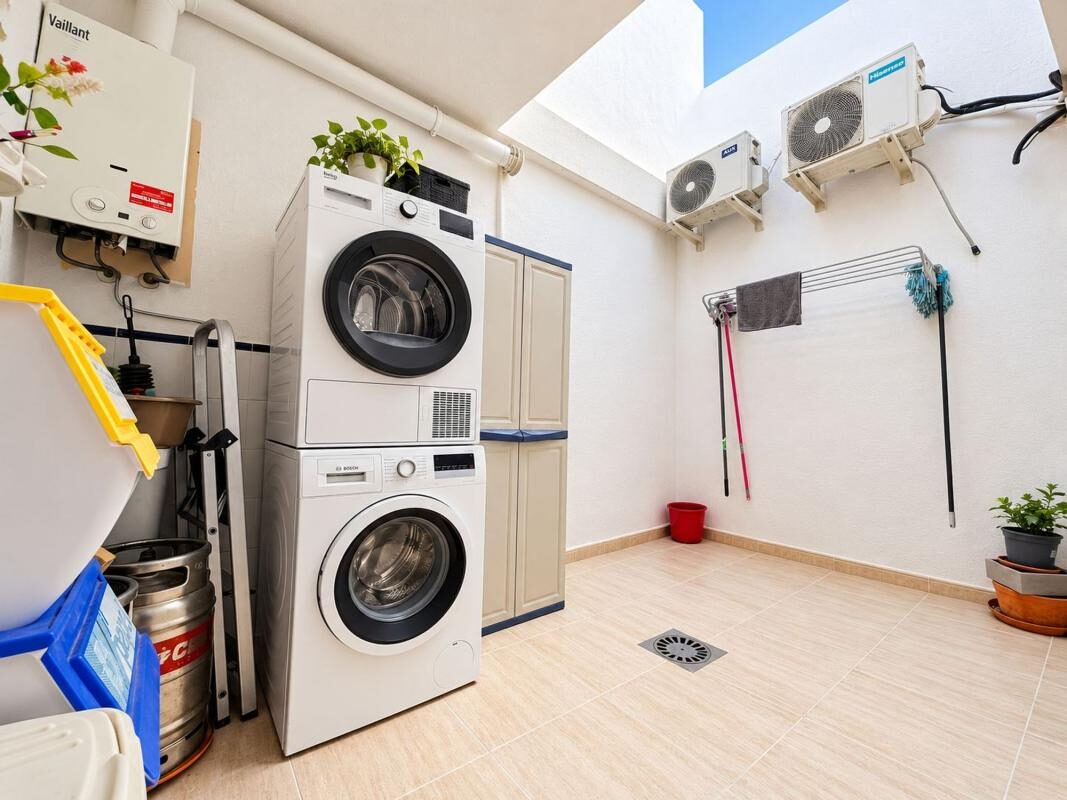 Houses with 3 bedrooms, 168m² in Daya Nueva, Spain [ID: 0152-646045]