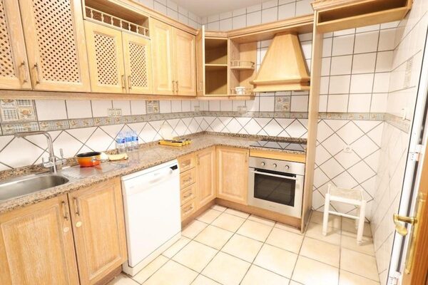 Dom szeregowy w Torrevieja, Hiszpania, 89m² - obraz 3