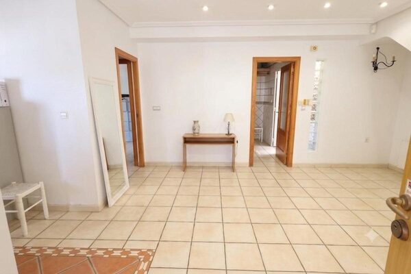 Dom szeregowy w Torrevieja, Hiszpania, 89m² - obraz 6