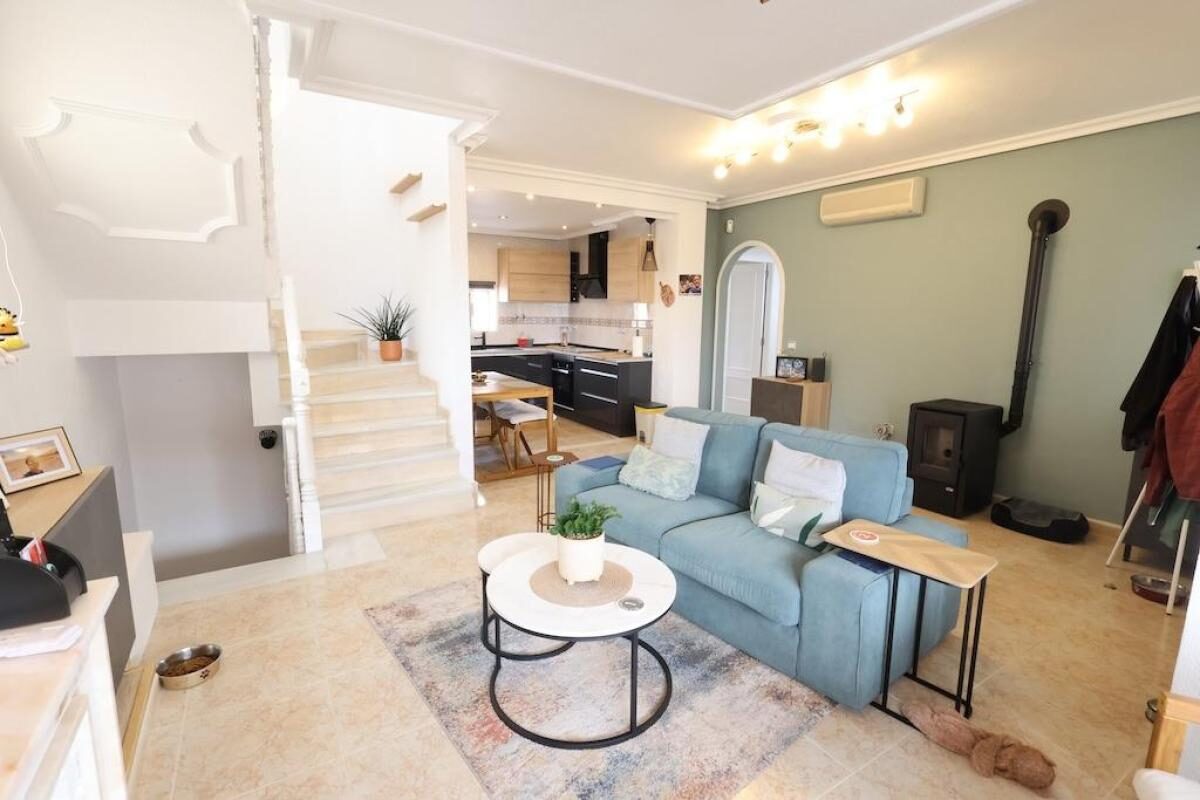 Villa with 5 bedrooms, 208m² in San Miguel de Salinas, Spain [ID: 0152-645396]