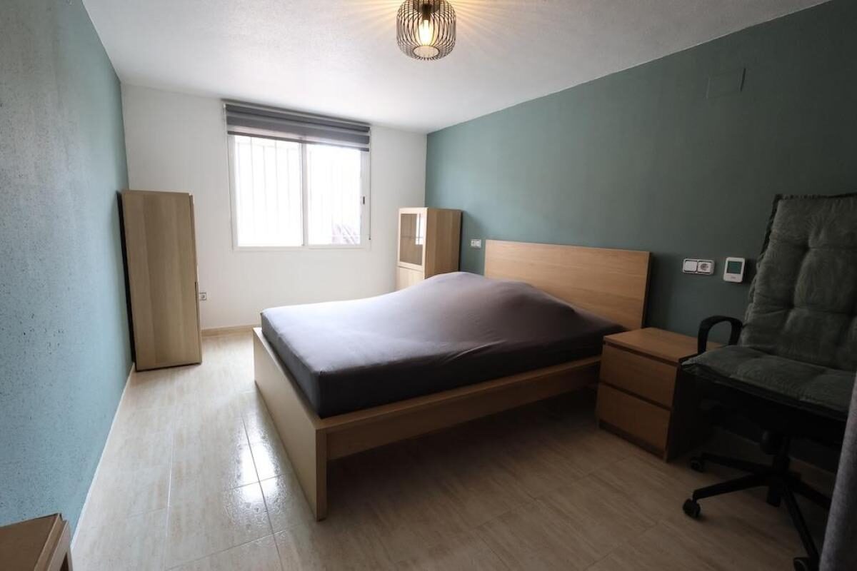 Villa with 5 bedrooms, 208m² in San Miguel de Salinas, Spain [ID: 0152-645396]