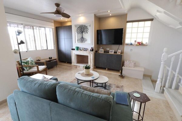 Villa in San Miguel de Salinas, Spain, 208m² - image 7