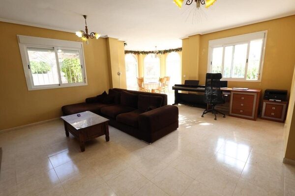 Dom szeregowy w Rojales, Hiszpania, 139m² - obraz 12