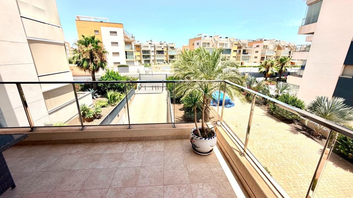 Apartamenty z 2 sypialniami, 82m² w Orihuela, Hiszpania [ID: 0152-645358]
