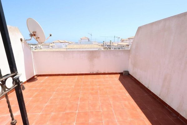 Dom szeregowy w Orihuela, Hiszpania, 79m² - obraz 16