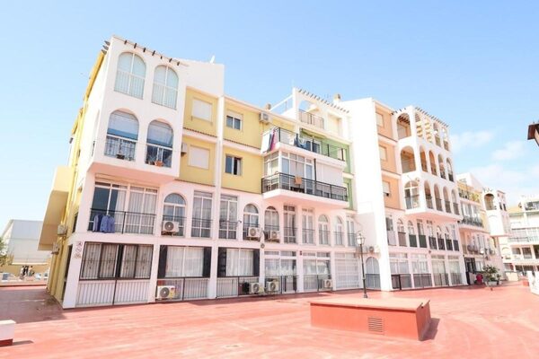 Apartamenty w Torrevieja, Hiszpania, 49m² - obraz 2