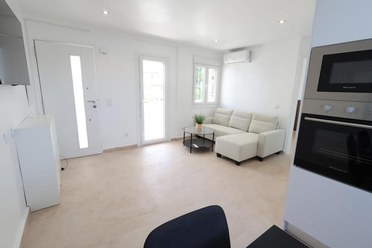 Bungalow with 2 bedrooms, 57m² in Orihuela, Spain [ID: 0152-645343]