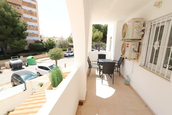 Bungalow w Orihuela, Hiszpania, 57m² - obraz 3